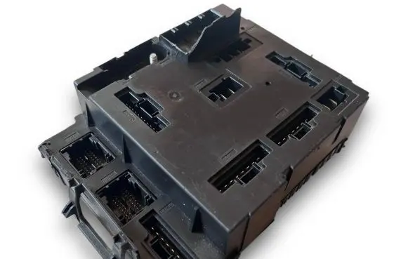 Smart ForTwo II Central body control module S814 A4515401550