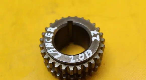 Mitsubishi Lancer VIII Timing chain sprocket 