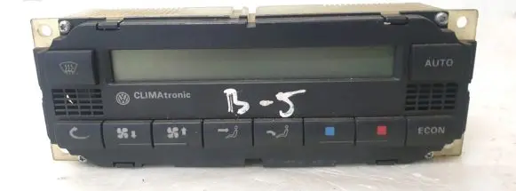 Volkswagen PASSAT B5 Air conditioner control unit module 5HB007617-10