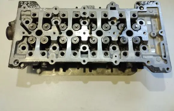 Opel Vectra C Engine head 46822135