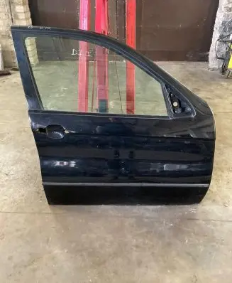 BMW X5 E53 Front door