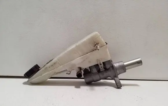 Peugeot Expert Master brake cylinder 9805232280
