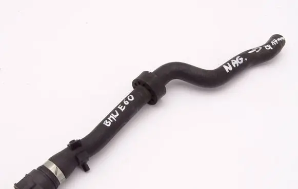 BMW 5 E60 E61 Engine coolant pipe/hose 6912735