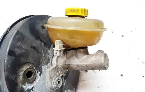 Audi A4 S4 B5 8D Master brake cylinder