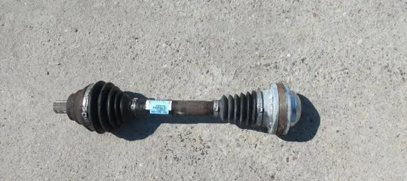 Audi TT TTS Mk2 Front driveshaft 8J0407271AA