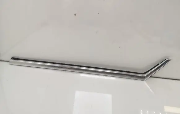 Citroen C6 Rear side glass trim 9646289480