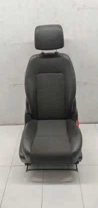 Chevrolet Captiva Front passenger seat