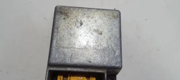 Hyundai Accent Airbag control unit/module