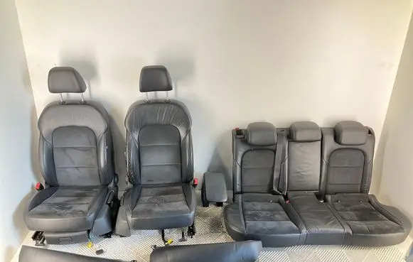 Skoda Superb B6 (3T) Seat and door cards trim set 