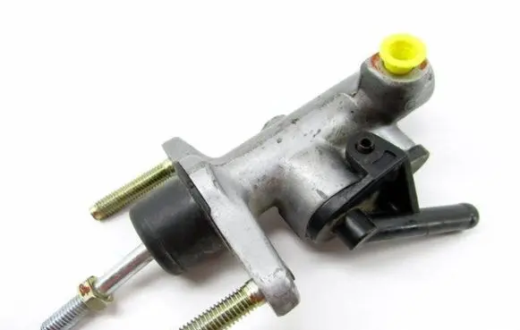 Toyota Yaris Clutch slave cylinder 