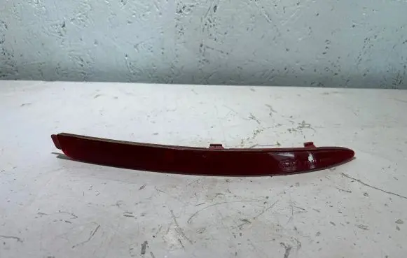 Skoda Octavia Mk2 (1Z) Rear tail light reflector 1Z0945106A