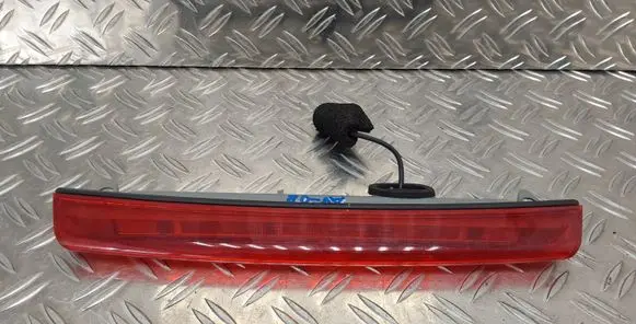 Toyota Avensis T250 Third/center stoplight