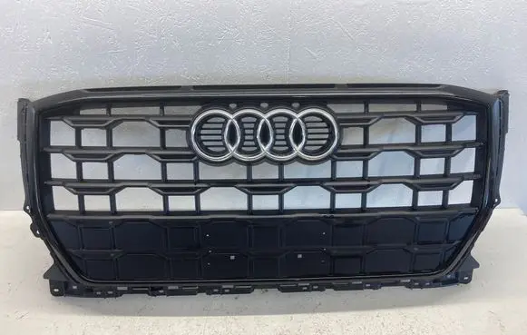 Audi Q2 - Front bumper upper radiator grill 81A853651H