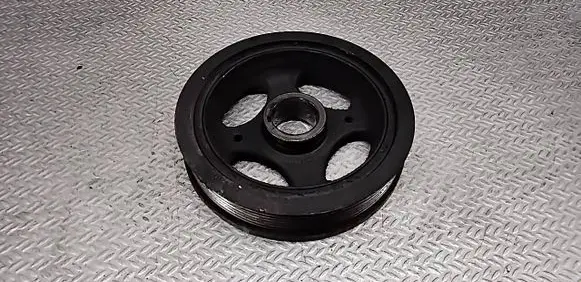 Toyota Corolla Verso AR10 Crankshaft pulley 
