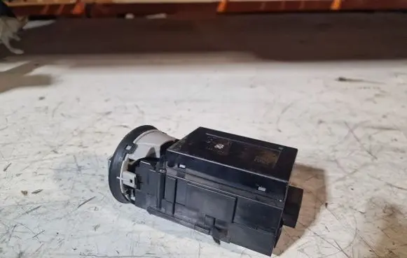 Volkswagen PASSAT CC Ignition lock 3C0905843R