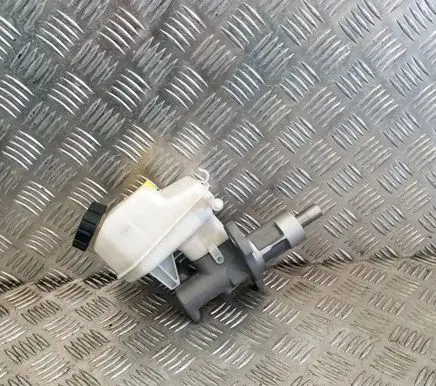 Chevrolet Malibu Brake fluid reservoir 06933380171 06933380181