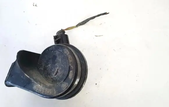 Skoda Octavia Mk2 (1Z) Horn signal e9703881157 983389h-d