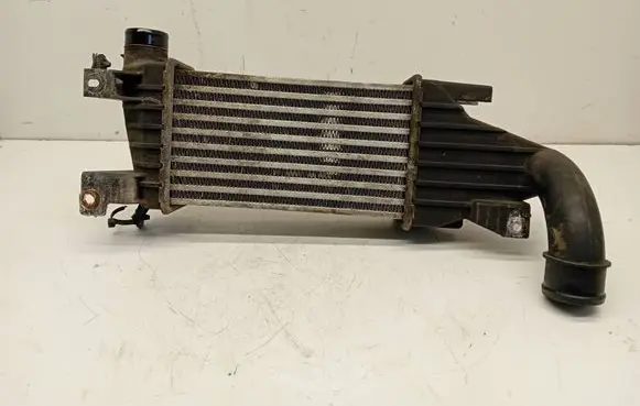 Opel Astra H Intercooler radiator 13128926 1464A