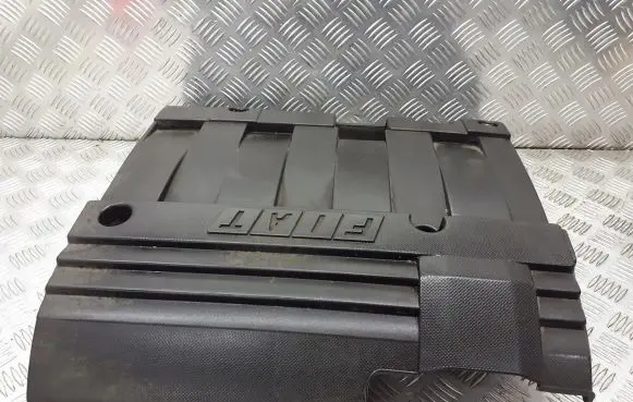 Fiat Stilo Engine cover (trim)