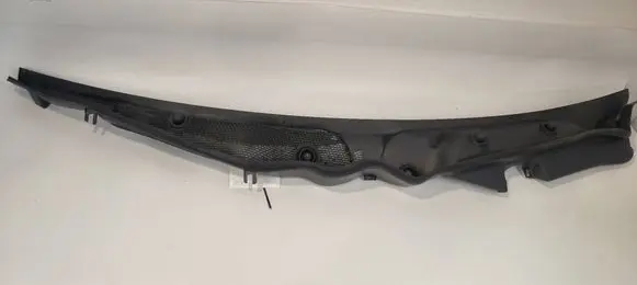 Mercedes-Benz E W212 Wiper trim A2128301013