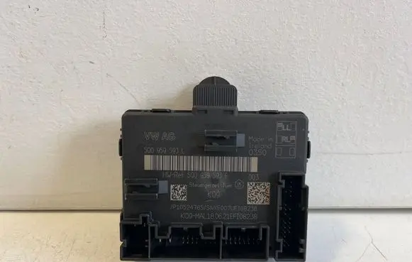 Audi Q2 - Door control unit/module 5Q0959593L