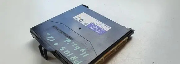 Toyota Prius+ (ZVW40) Other control units/modules 8922147241 2380003281