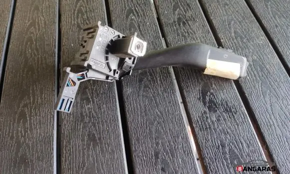 Skoda Octavia Mk2 (1Z) Wiper control stalk 1k0953519a