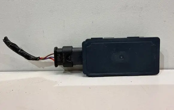 BMW X1 U11 Aerial antenna amplifier 5A62D45