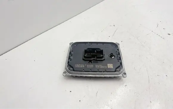 Mercedes-Benz C W206 LED ballast control module A2069007016 147000086606 10EEG210370