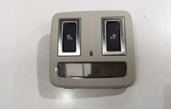 Jaguar XE Rear seat light