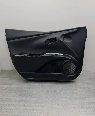 Toyota Prius (XW50) Front door card panel trim 67616X1B03