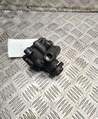 Volkswagen Golf IV Power steering pump 1J0422154A