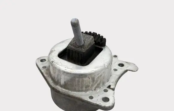 Alfa Romeo Stelvio Engine mount bracket 50551510 50548470 50533448