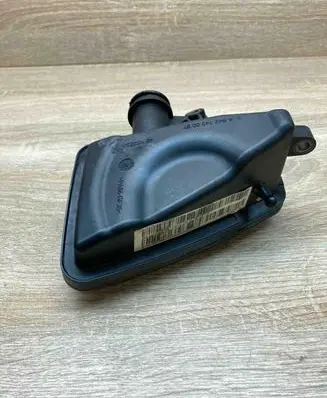 Mercedes-Benz ML W164 Intake resonator A6421400087