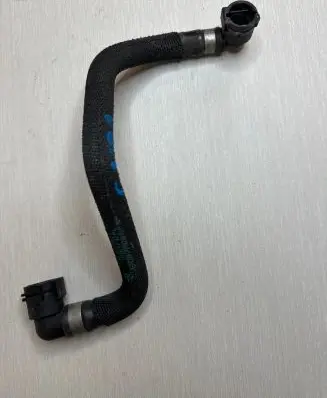 BMW 5 G30 G31 Engine coolant pipe/hose 8594526