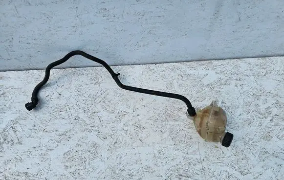 Toyota ProAce City Coolant expansion tank/reservoir 9820083580