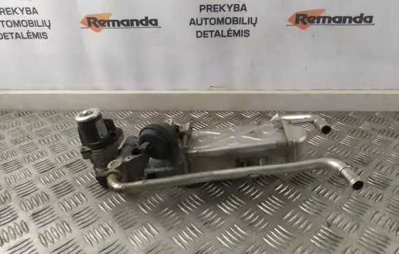 Skoda Fabia Mk2 (5J) EGR valve cooler 03L131512BH