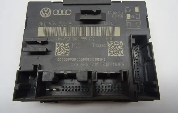 Audi A4 Allroad B8 Door control unit/module 8K0959792B