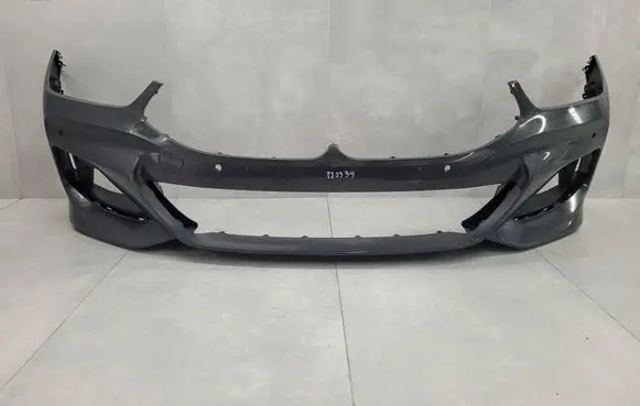 BMW 8 G15 Front bumper 5111 8070558 51118070558