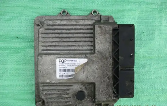 Fiat Panda II Engine control unit/module 51766999