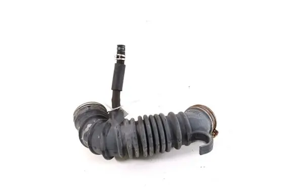 Mitsubishi Outlander Air intake duct part 1505A660