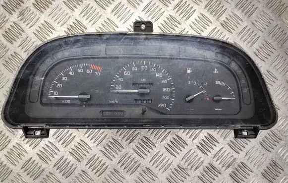Renault Laguna I Speedometer (instrument cluster) 09045629900 77007824730