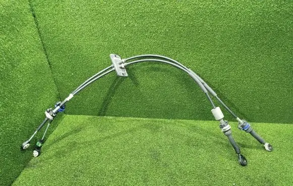 Renault Trafic III (X82) Gear shift cable linkage 349352677R 119181722