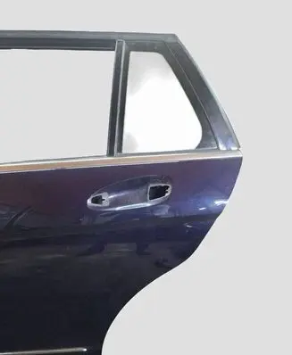 Mercedes-Benz C W204 Rear door