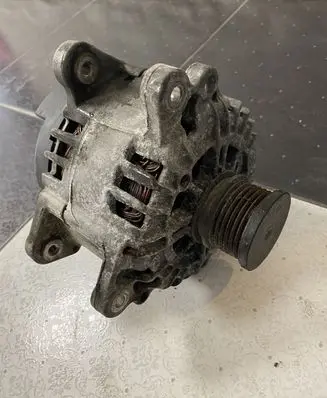 Audi A4 S4 B8 8K Generator/alternator 03G903016