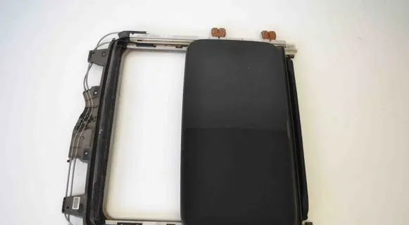 Nissan NP300 Sunroof set 91205EB203
