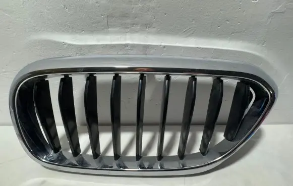 BMW 5 G30 G31 Front grill 7390863 7381901 5113