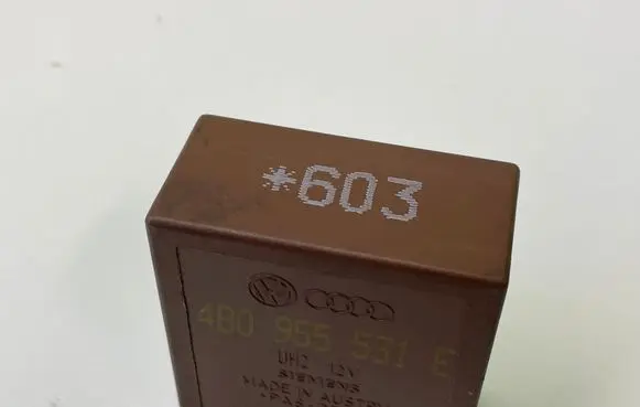 Audi A6 S6 C5 4B Other relay 4B0955531E