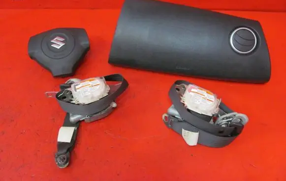 Suzuki Swift I Steering wheel airbag 4815079J10 7392062J00