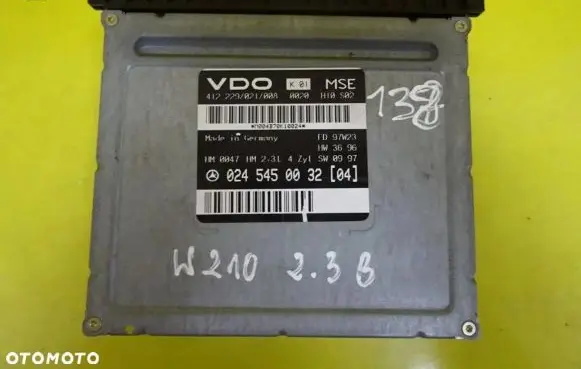 Mercedes-Benz E W210 Engine control unit/module 0245450032
